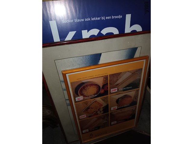 Lot 211 - kaders. 8 stuks - afbeelding 6 van  7