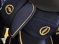 Lot 212 - belgië 15 petten - afbeelding 4 van  5