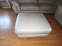 Lot 212 - lederen salon - afbeelding 4 van  5