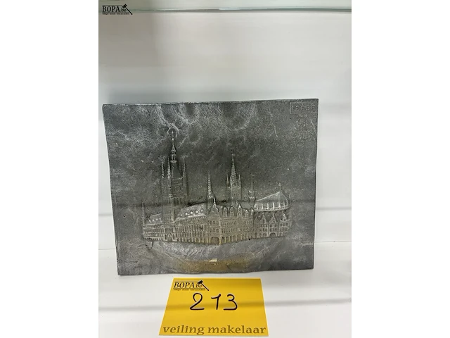 Lot 213 - aluminium 3d afbeelding lakenhallen ieper - afbeelding 1 van  1