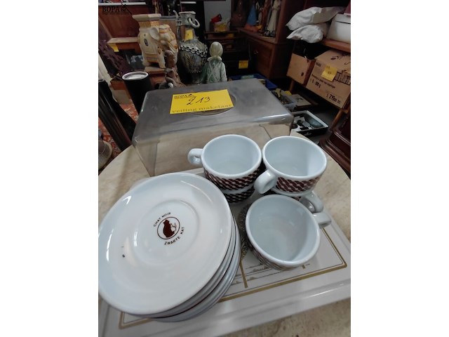 Lot 213 - cappuccinoset - authentiek italiaans - porselein - loge: le - afbeelding 2 van  4
