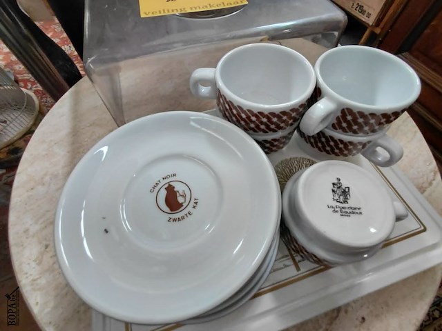 Lot 213 - cappuccinoset - authentiek italiaans - porselein - loge: le - afbeelding 3 van  4