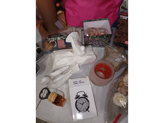 Lot 213 - decoratie - afbeelding 3 van  7