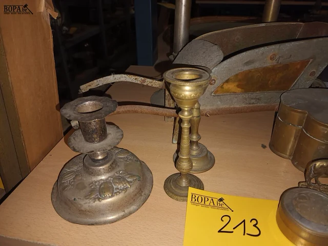 Lot 213 - koperen decoratie. 14 stuks - afbeelding 4 van  4