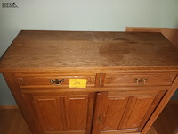 Lot 214 - antiek houten kast - afbeelding 3 van  5
