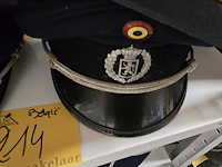 Lot 214 - belgië 7 kepies - afbeelding 2 van  6