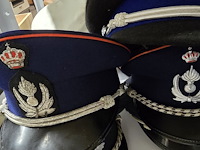 Lot 214 - belgië 8 kepies - afbeelding 5 van  6