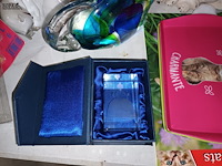 Lot 214 - decoratie met poezen - afbeelding 6 van  6