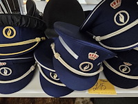 Lot 215 - belgië 7 kepies - afbeelding 1 van  5