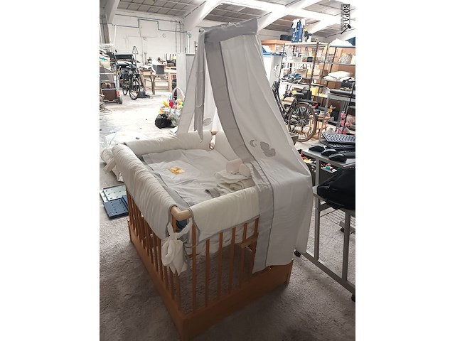 Lot 215 - kinderbedpark - afbeelding 3 van  3