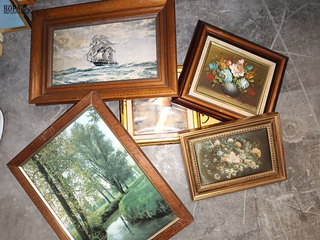 Lot 215 - kleine kaders. 9 stuks - afbeelding 1 van  4