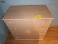 Lot 215 - ladekast - afbeelding 1 van  4