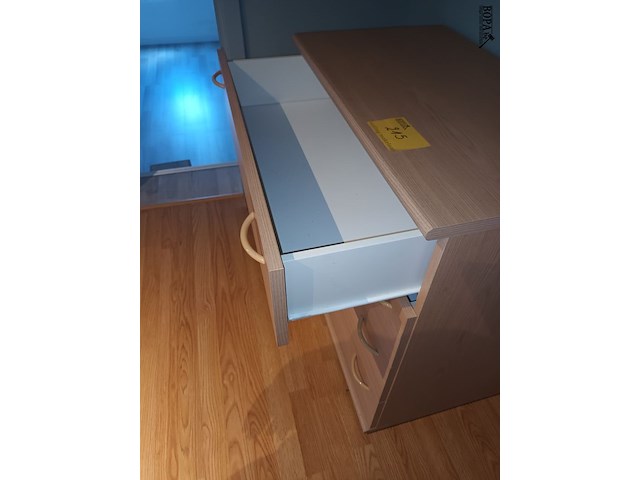 Lot 215 - ladekast - afbeelding 4 van  4