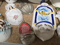 Lot 215 - lot wijwatervatjes ong 24 stuks - afbeelding 2 van  7