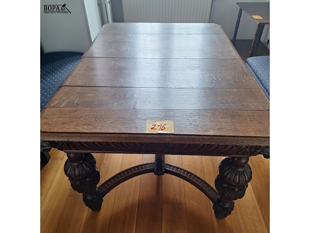 Lot 216 - antieke houten tafel - afbeelding 1 van  2