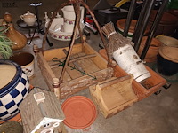 Lot 216 - bloempotten. 19 stuks - afbeelding 4 van  4