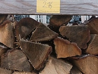 Lot 216 - houten kist met brandhout - afbeelding 4 van  4