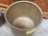 Lot 216 - koperen ketel - afbeelding 2 van  3