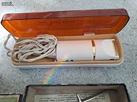 Lot 216 - vintage handmatig jewel tondeuze en ladyshave philips - afbeelding 3 van  3