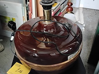 Lot 216 - vintage verzamelobject: tafellamp mid-century met messing ba - afbeelding 1 van  3