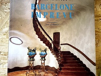 Lot 216 - wijnwijzer -museum voor moderne kunst -barcelone imprevu -dr - afbeelding 6 van  10