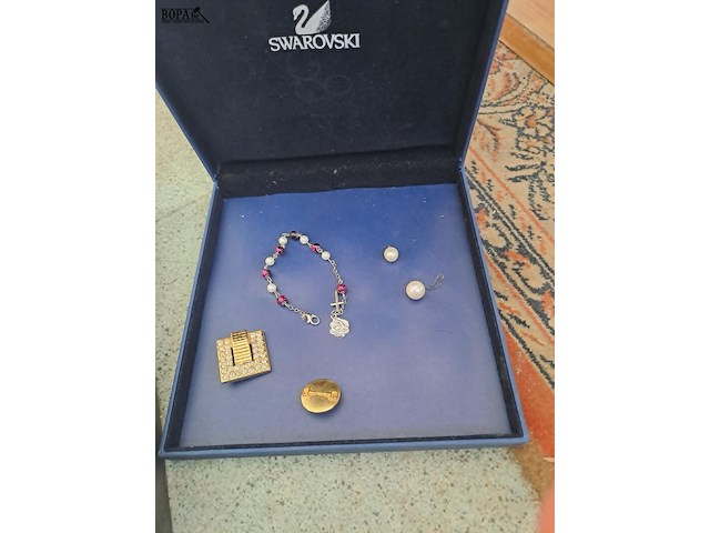 Lot 217 - lot juwelen, haarspelden en opbergdoosjes - afbeelding 2 van  4