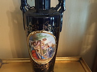 Lot 217 - siervaas - afbeelding 1 van  4