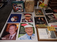 Lot 217 - verzamelitems koningshuis. 20 stuks - afbeelding 2 van  6