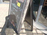 Lot 218 - dubbelzijdig stoepbord - afbeelding 2 van  2