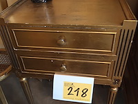 Lot 218 - verguld ladekastje - afbeelding 1 van  4