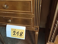 Lot 218 - verguld ladekastje - afbeelding 2 van  4