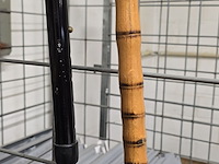 Lot 218 - wandelstokken 2 stuks - afbeelding 2 van  2