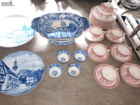 Lot 219 - antiek servies. 37 stuks - afbeelding 2 van  4