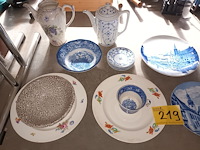 Lot 219 - antiek servies. 37 stuks - afbeelding 4 van  4