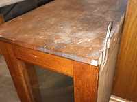 Lot 219 - antieke vitrine hangkast - afbeelding 4 van  4