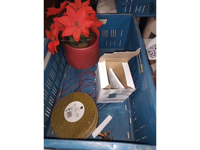 Lot 219 - decoratie. 21 stuks - afbeelding 6 van  6