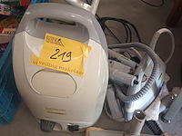 Lot 219 - kärcher stofzuiger en strijkijzer - afbeelding 1 van  3