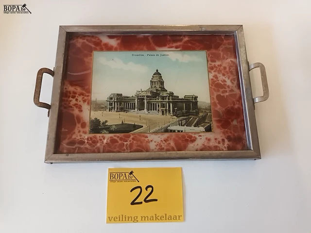 Lot 22 - dienblad bruxelles. palais de justice - afbeelding 1 van  4