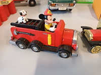 Lot 22 - disney auto’s. 2 stuks - afbeelding 3 van  8