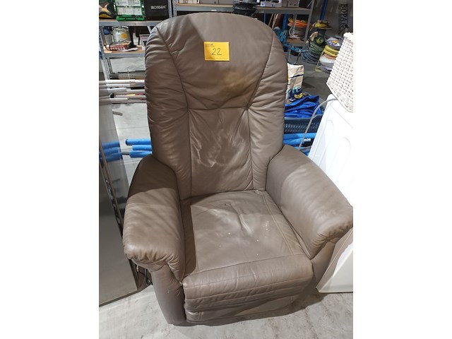Lot 22 - elektrische relax zetel - afbeelding 1 van  4