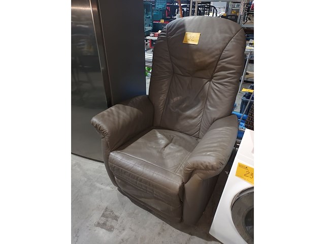Lot 22 - elektrische relax zetel - afbeelding 4 van  4