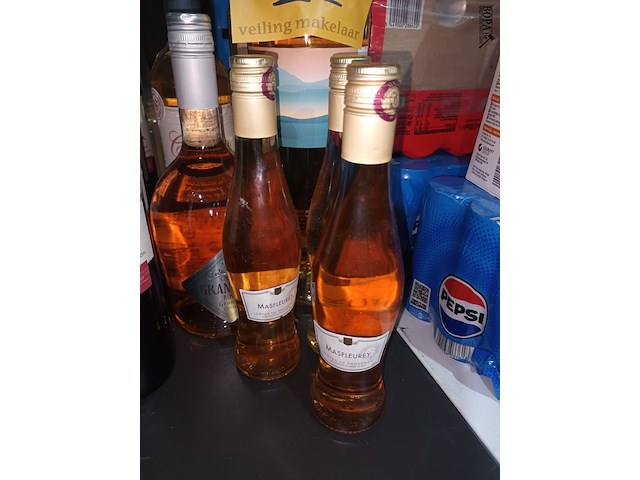 Lot 22 - flessen rosé wijn. 8 stuks - afbeelding 3 van  5