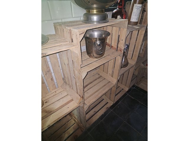 Lot 22 - houten kratten. 35 stuks - afbeelding 4 van  4