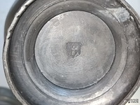 Lot 22 - kannetjes in tin. 5 stuks - afbeelding 4 van  4