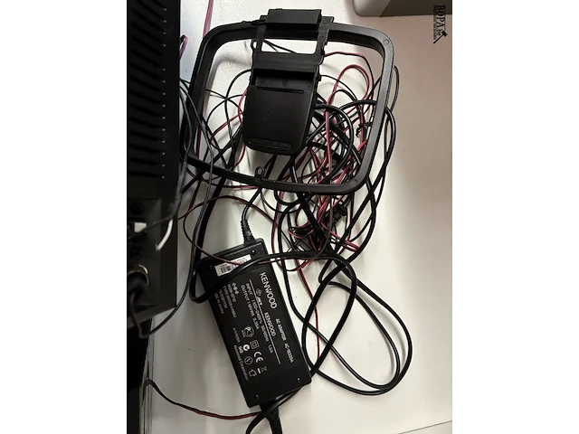 Lot 22 - kenwood radio/cd - afbeelding 3 van  6