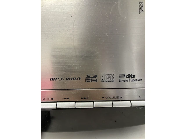 Lot 22 - kenwood radio/cd - afbeelding 6 van  6