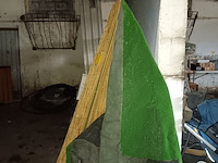 Lot 22 - kunstgras en rieten mat - afbeelding 2 van  2