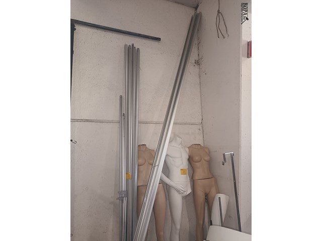 Lot 22 - lot rails voor spots - afbeelding 1 van  2