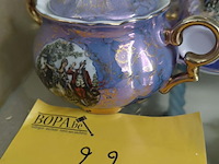 Lot 22 - lot vintage porseleinen thee servies - afbeelding 2 van  5