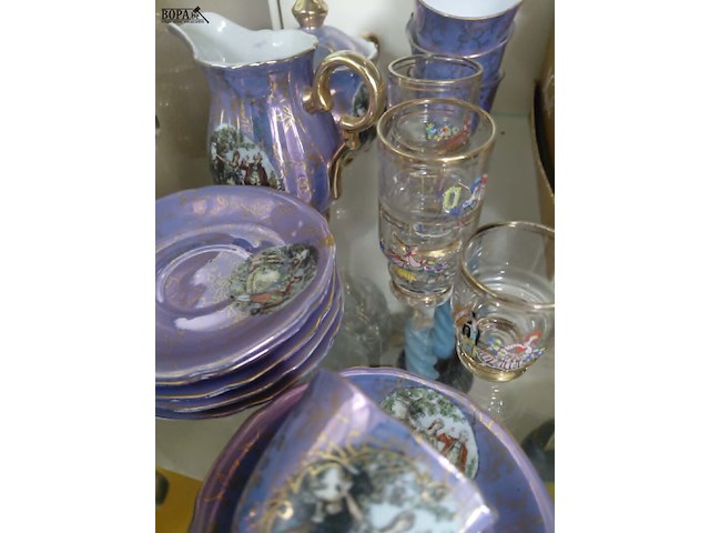 Lot 22 - lot vintage porseleinen thee servies - afbeelding 4 van  5